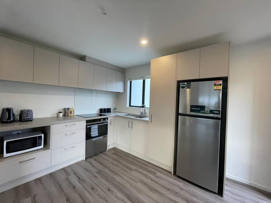 Cbd Luxury Parkside Living 2 Bedroom With Parking Κράισττσερτς Εξωτερικό φωτογραφία