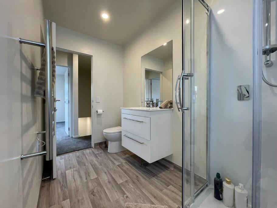 Cbd Luxury Parkside Living 2 Bedroom With Parking Κράισττσερτς Εξωτερικό φωτογραφία